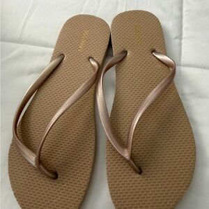 Stylish Tan Flip-Flops for Women